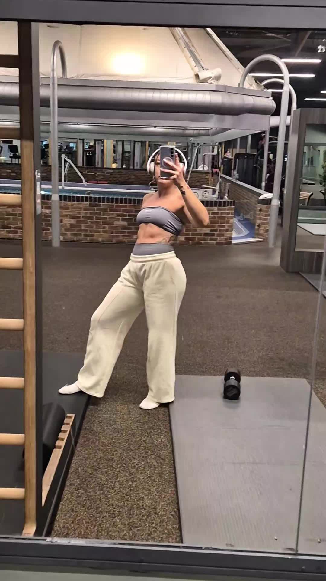 @K | Pole & Calisthenics 🤸&zwj;♀️