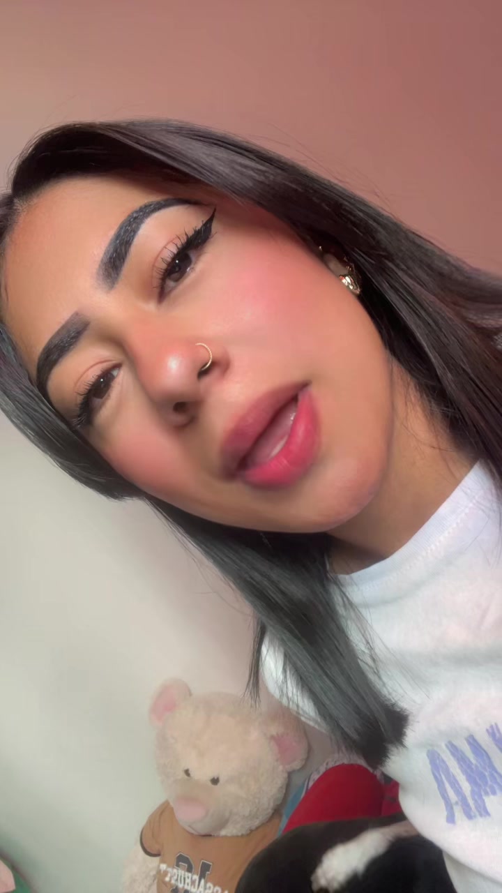 @S&aacute;nchez Yineth