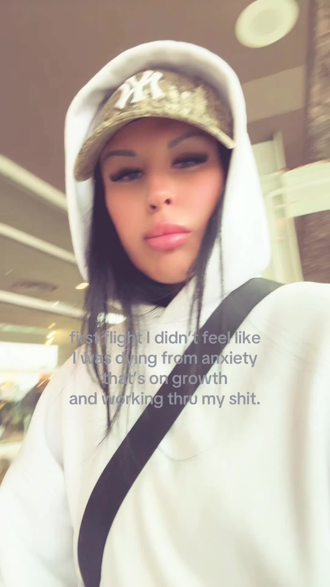 @A L I S H A L E D O U X