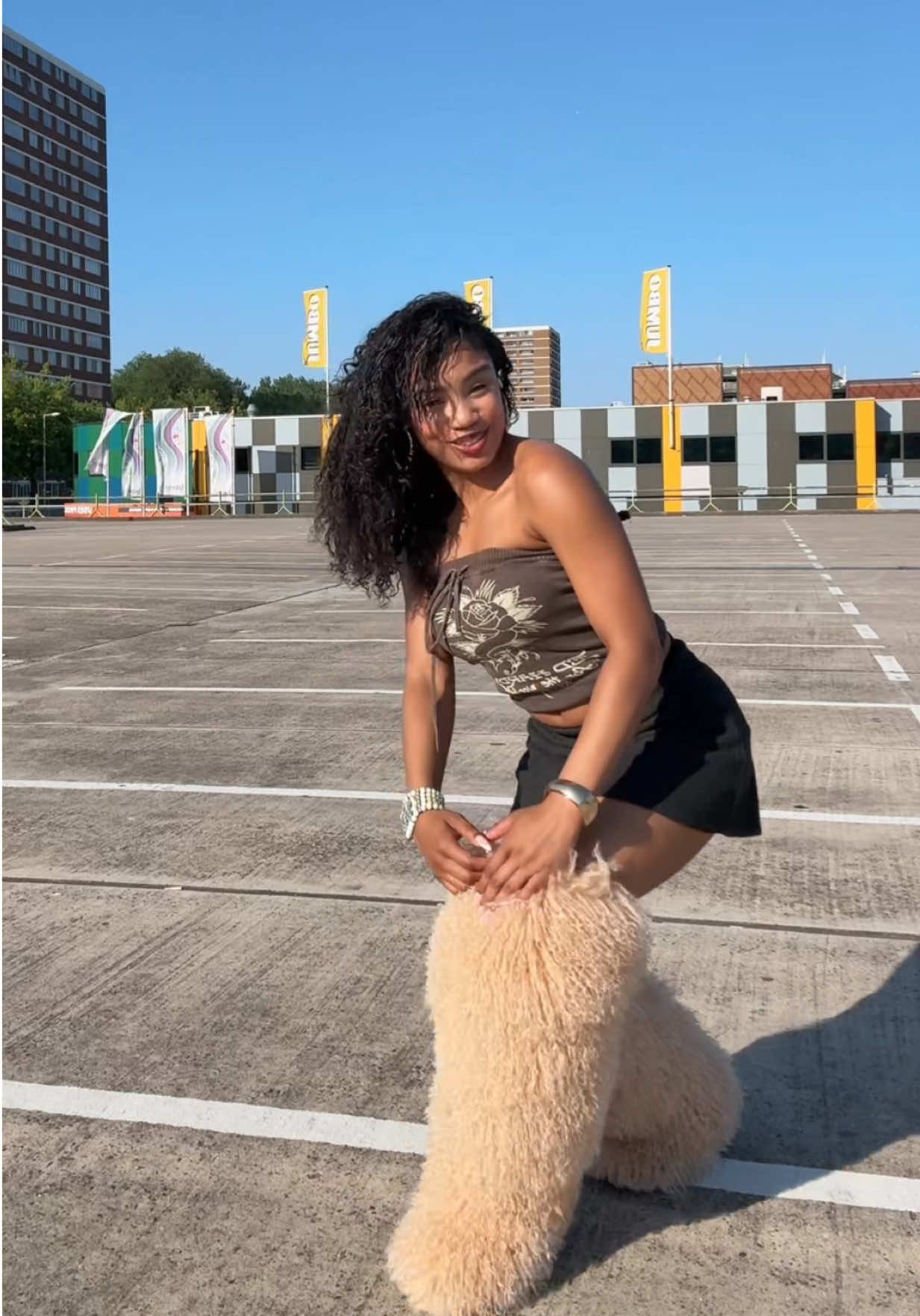 @MJENAYLA