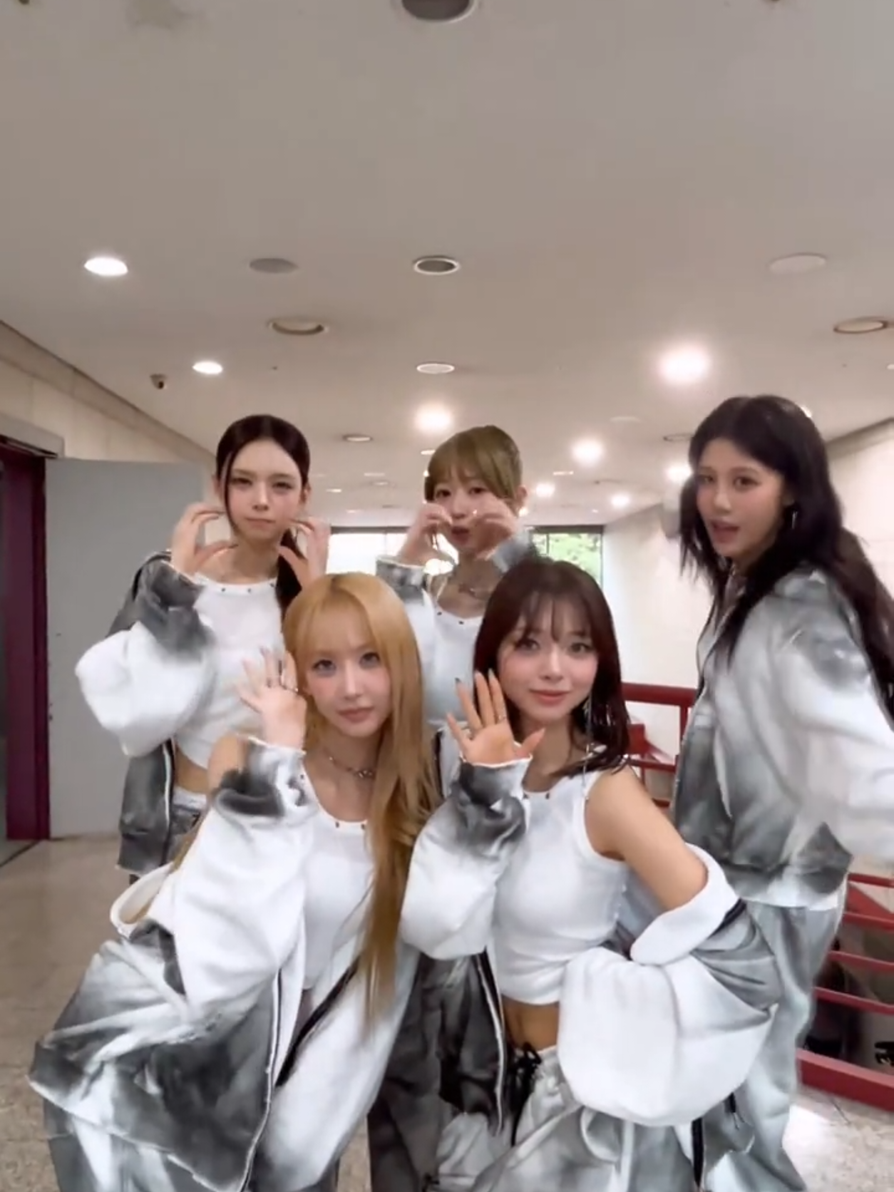 @UDTT (우당탕탕 소녀단)