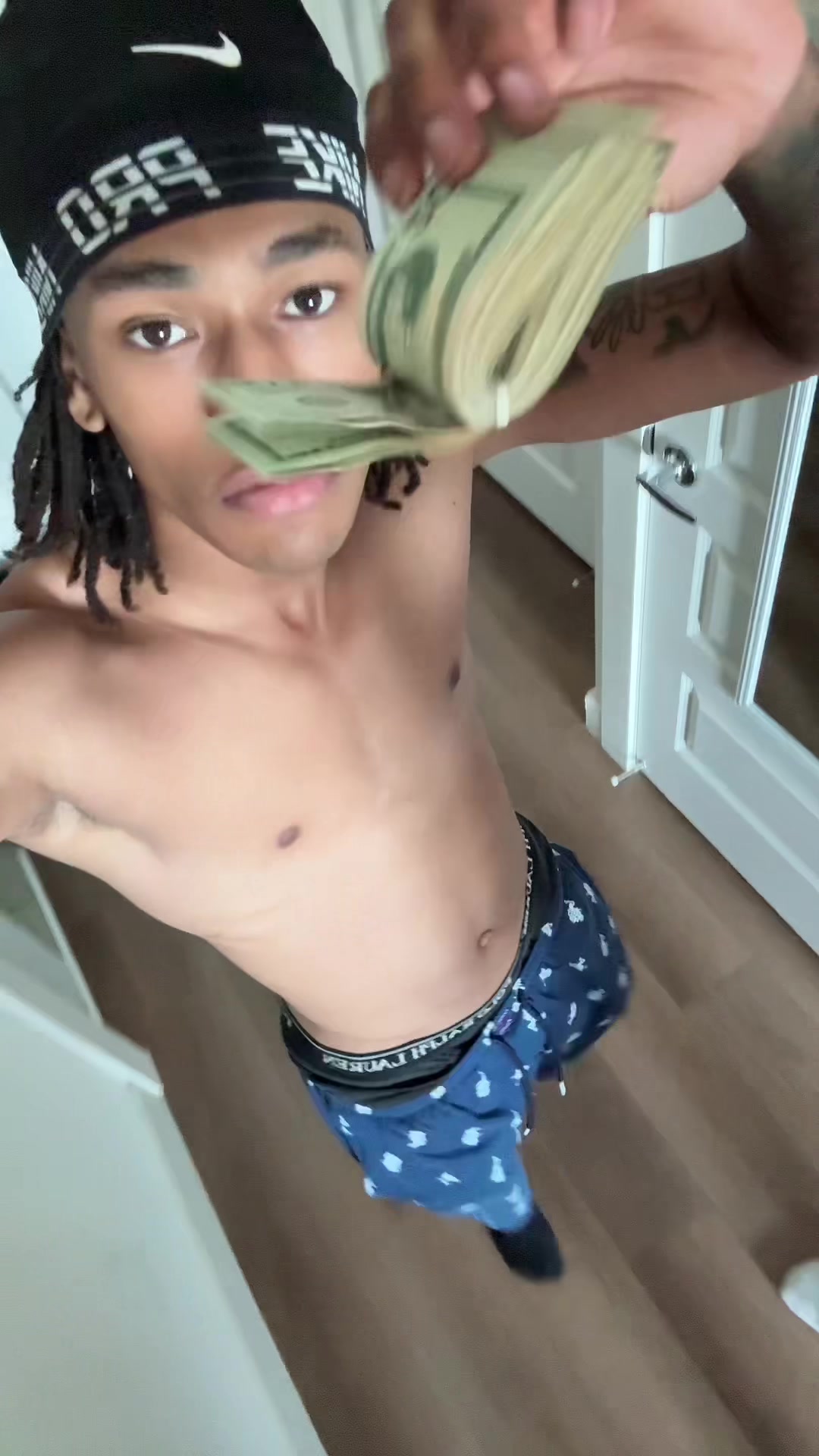 @jaq
