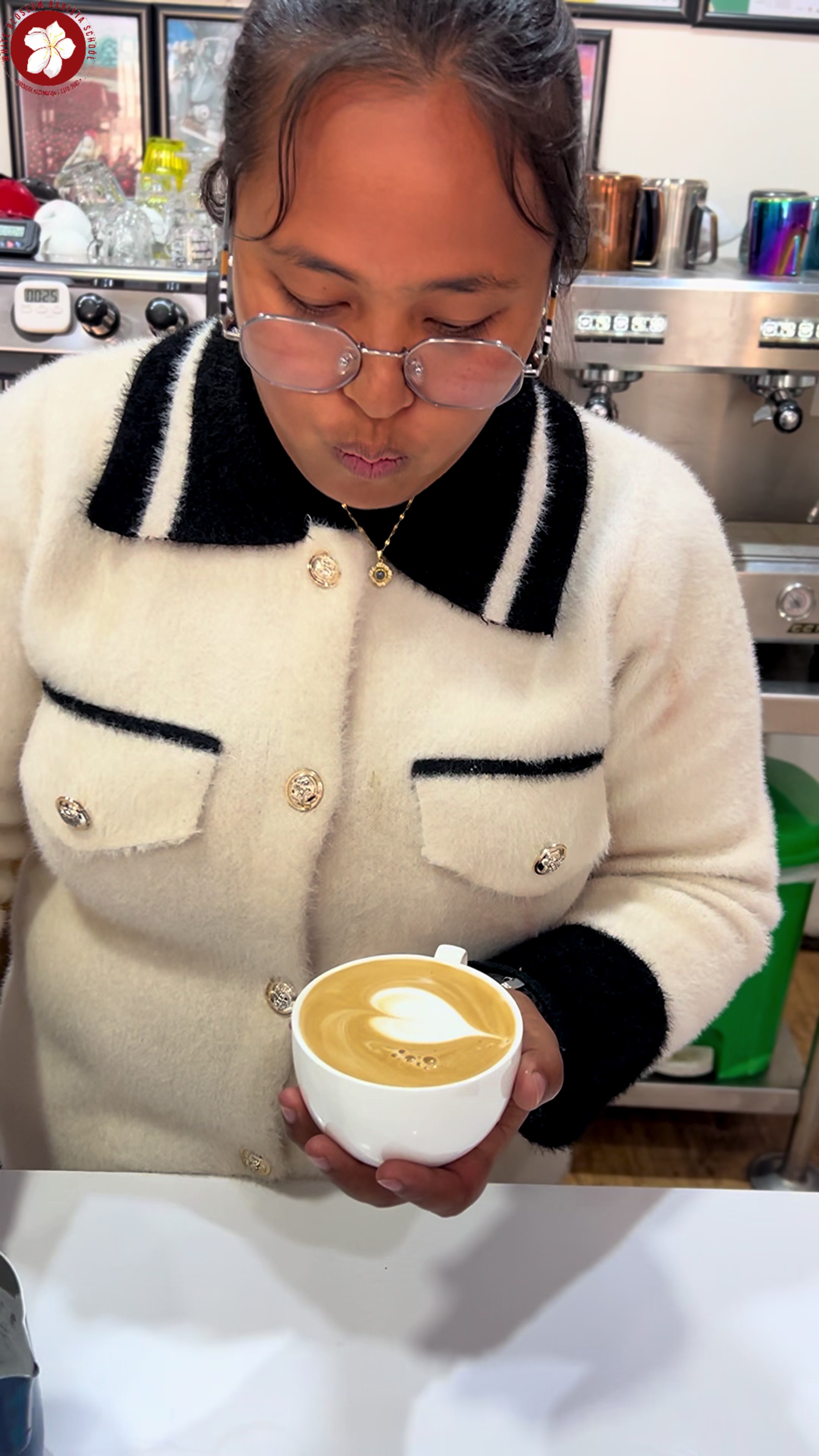 @WhiteBlossomBaristaSchool