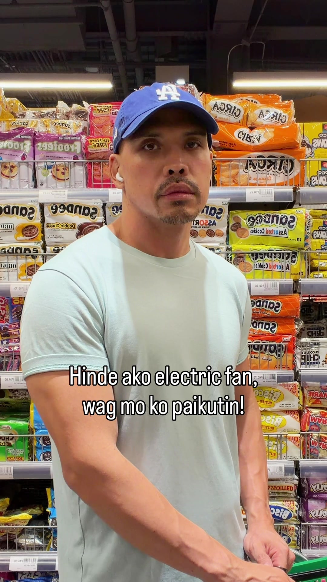 @Bald Baker / Cy