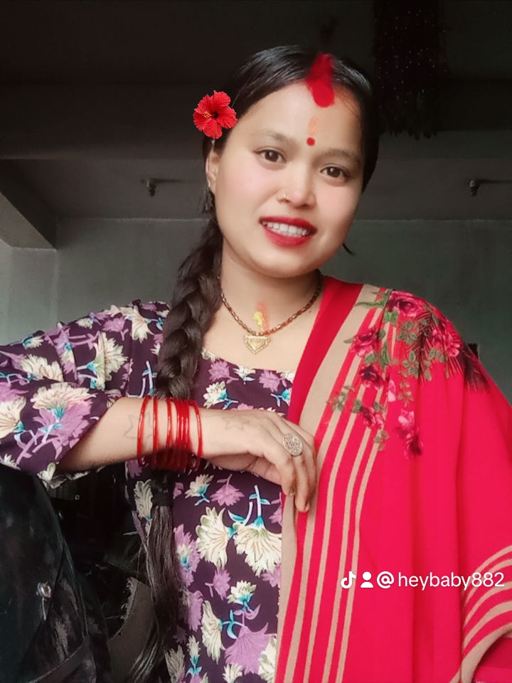 @Pagal ko gf kastw hola