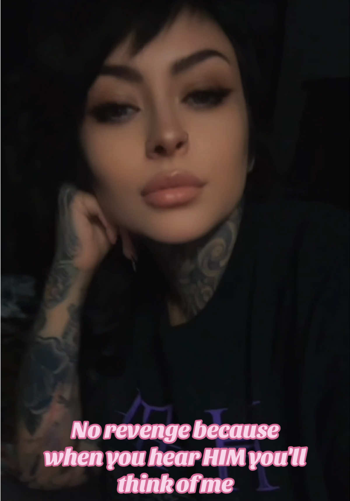 @𝕸𝖊𝖋&ensp;𝕾𝖙𝖗𝖆𝖓𝖌𝖊&ensp;⚰️