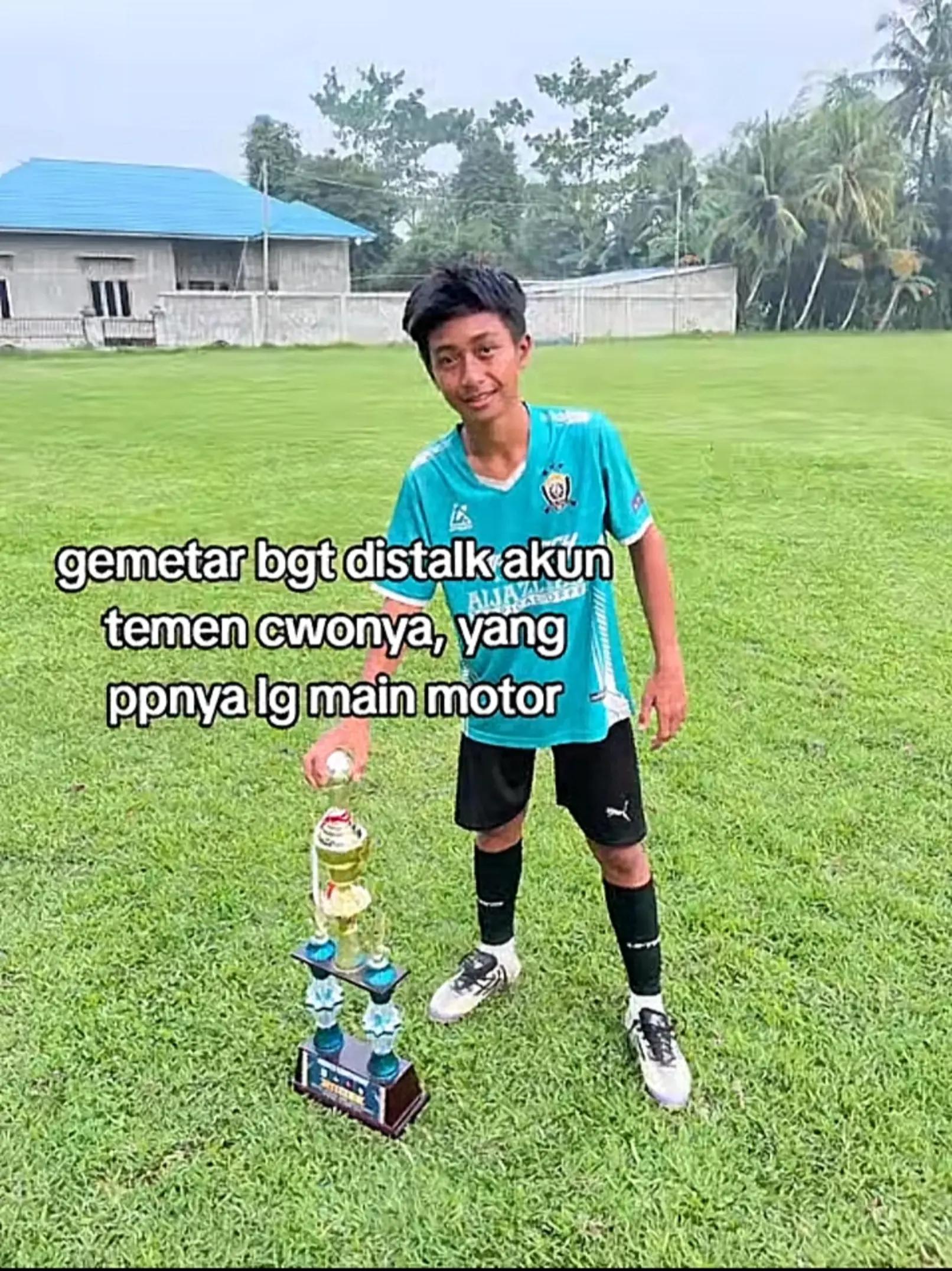 @𝗦𝗢𝗡𝗜𝗖 𝗟𝗘𝗫𝗬