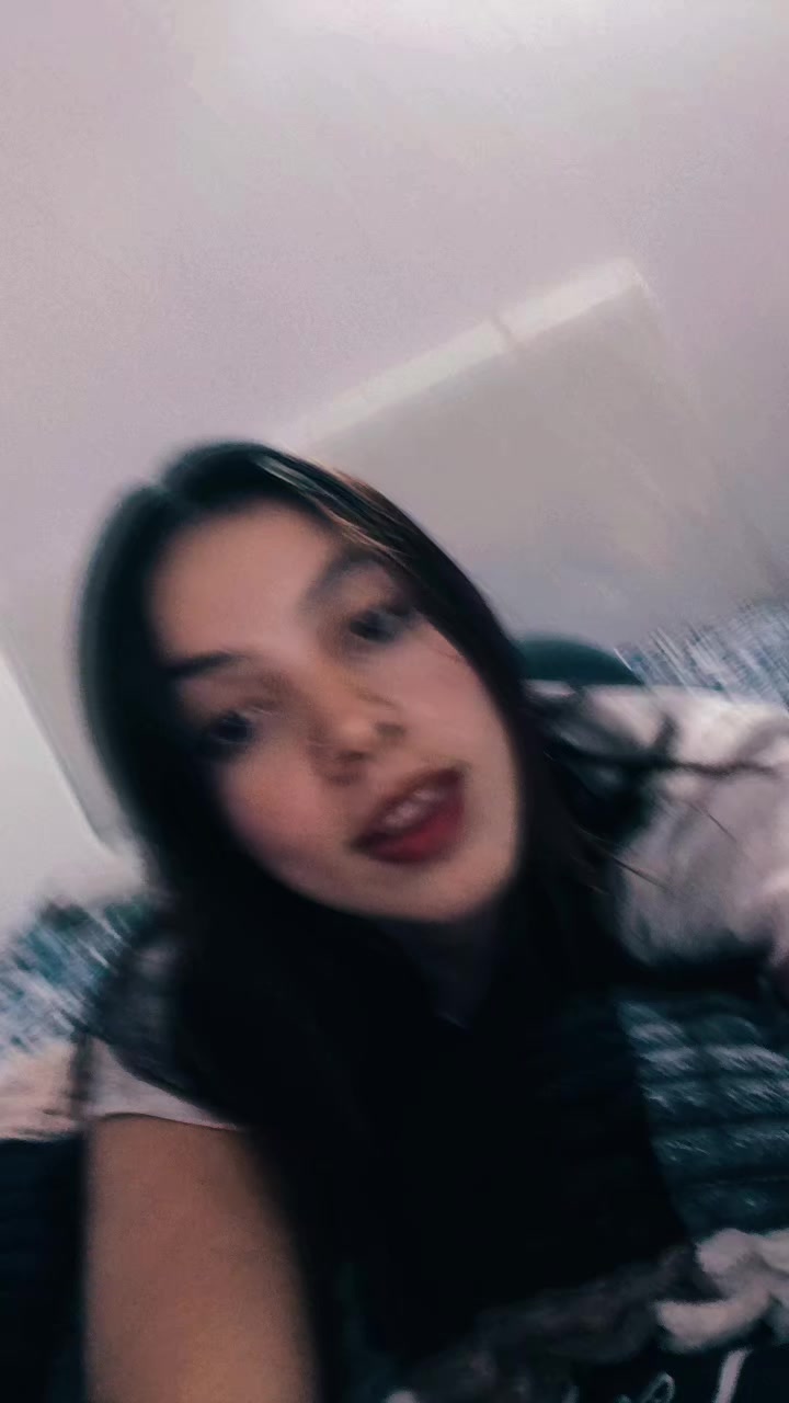 @Romi Acu&ntilde;a🦋