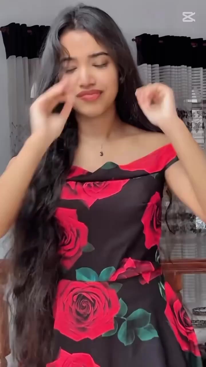 @_ℝ𝕒𝕧𝕚𝕪𝕒_🀄☬