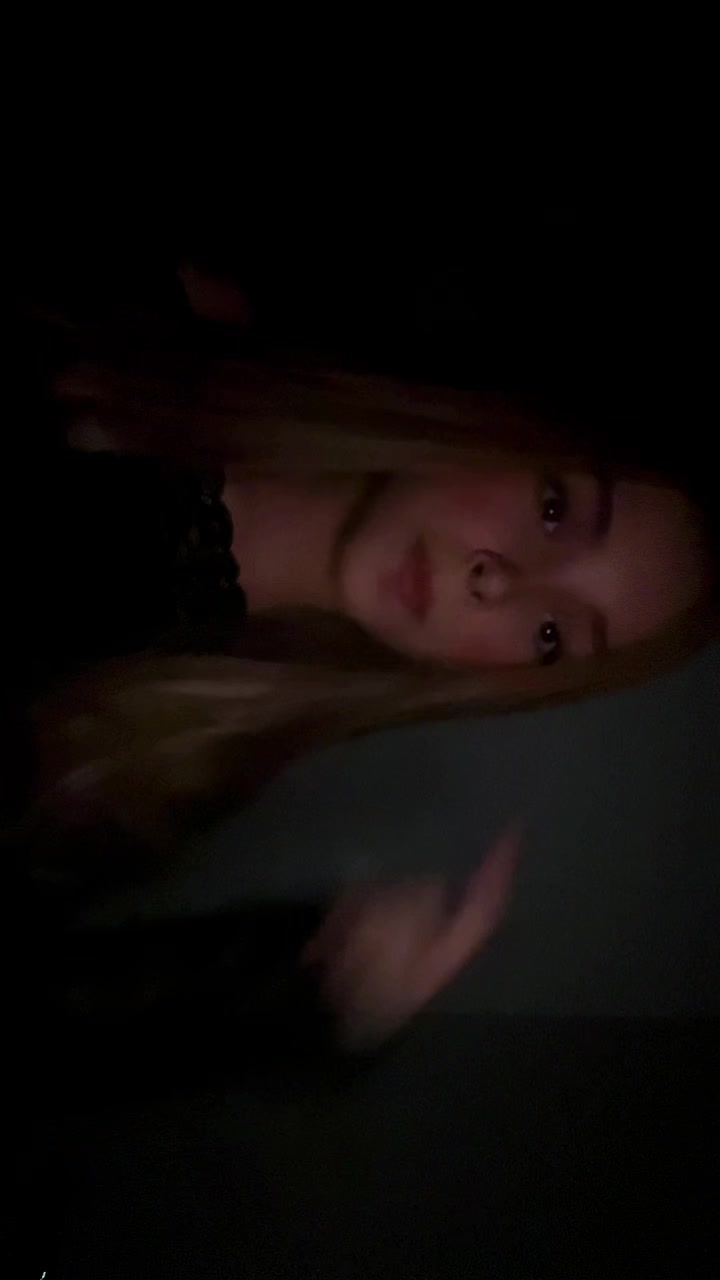 @Cf_da_loira 🙋🏼&zwj;♀️🤍