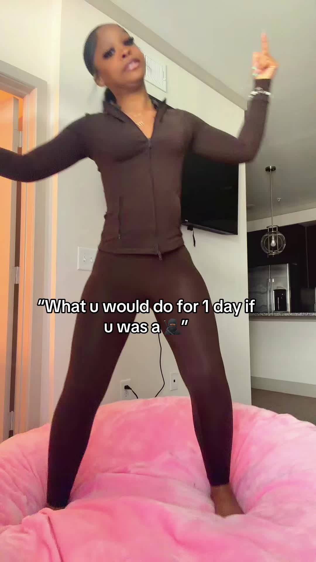 @prettyluhhkayy__