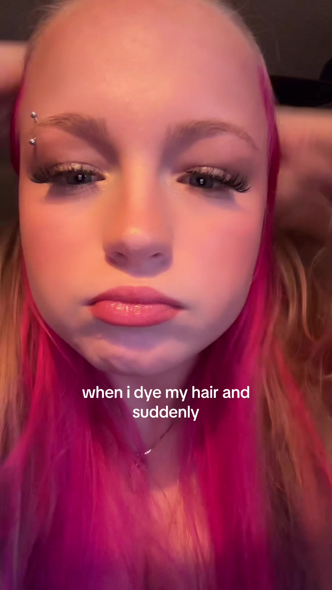 @𝓈𝒾ℯ𝓃𝓃𝒶𝒶 ✝️