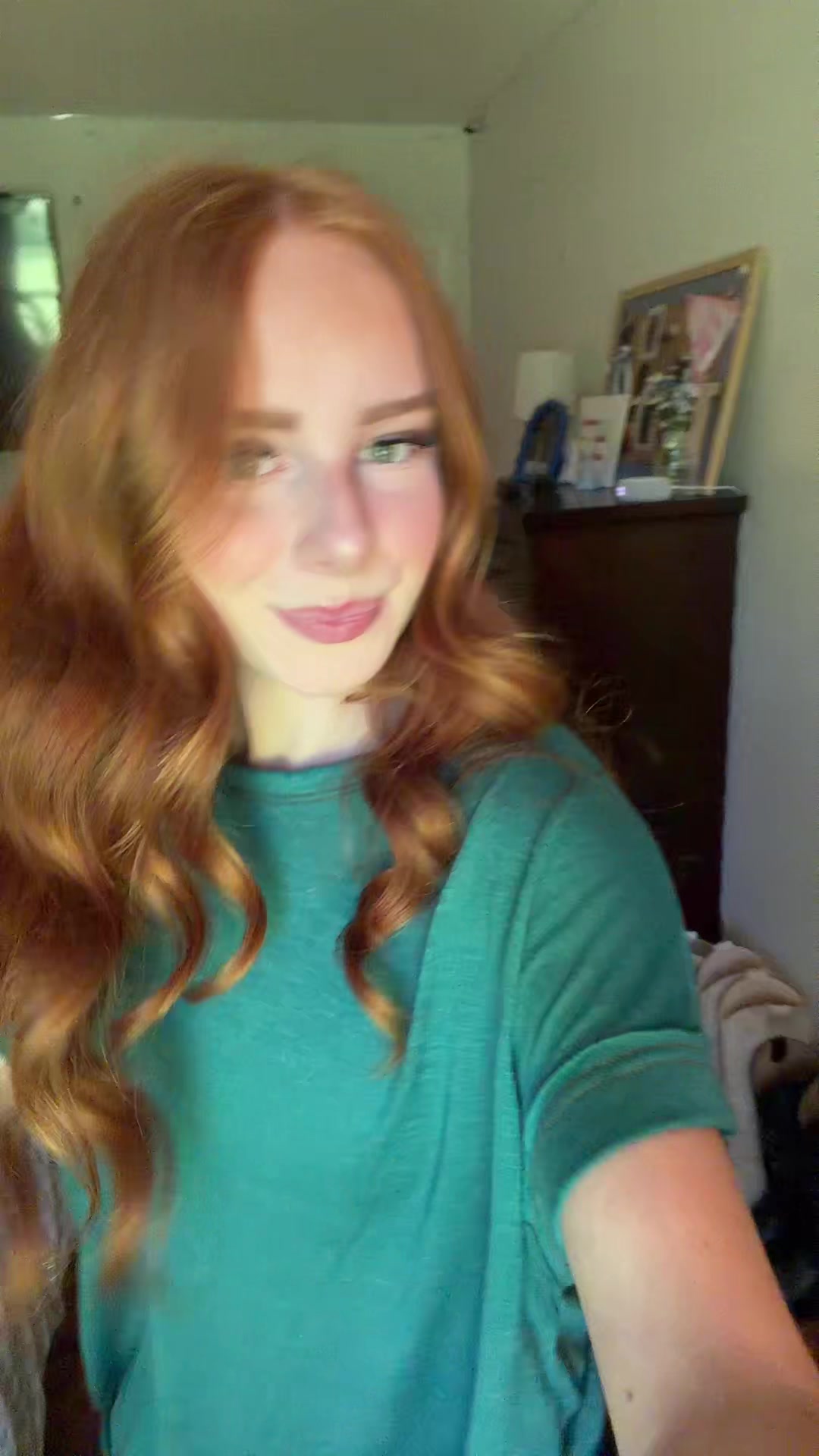 @elli.belli