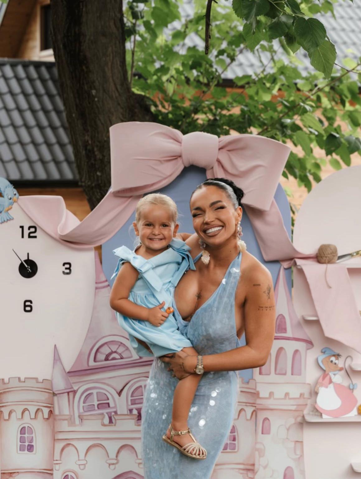 @𝐝𝐳𝐞𝐡𝐯𝐢&rsquo;𝐬 𝐯𝐞𝐫𝐬𝐢𝐨𝐧