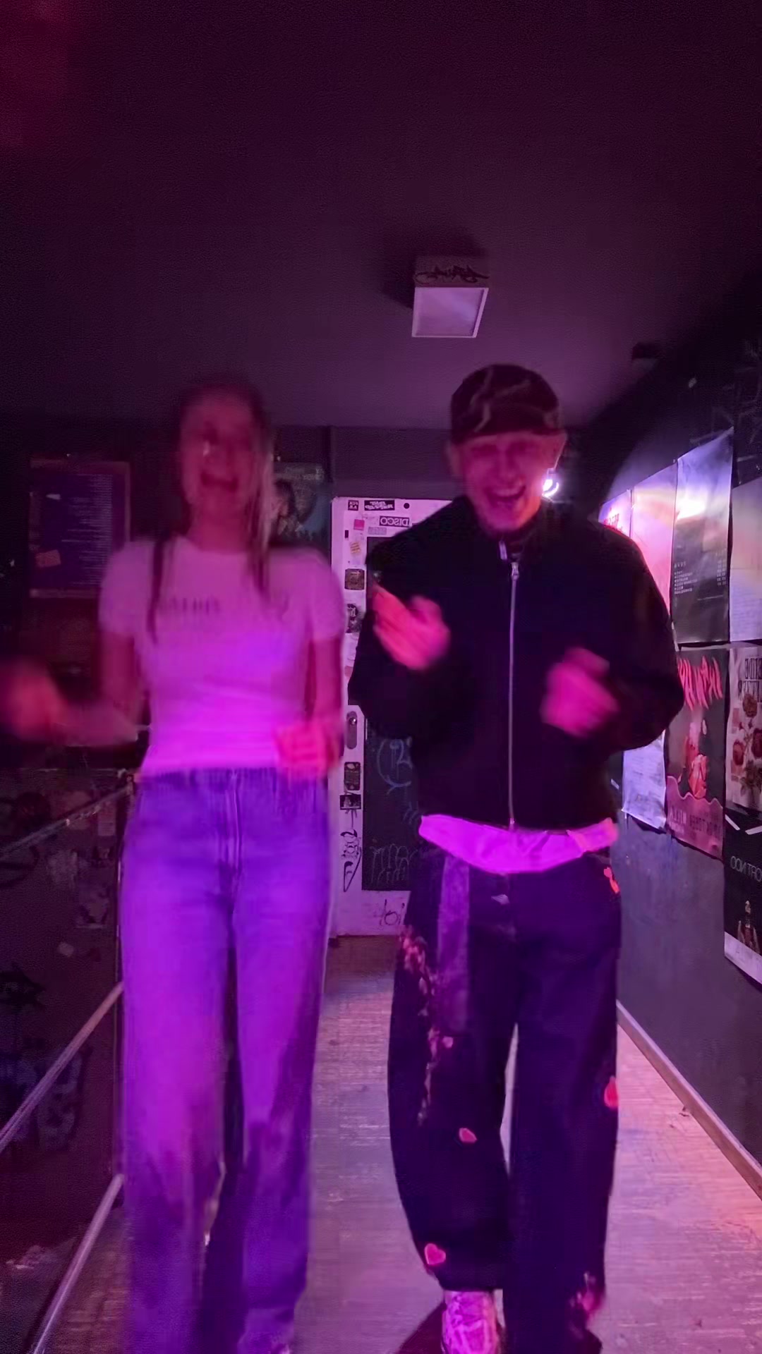 @Laura ྀི