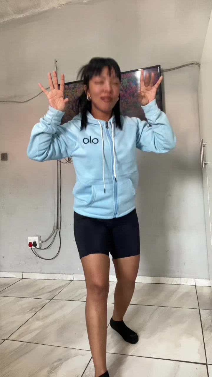 @mel🥶