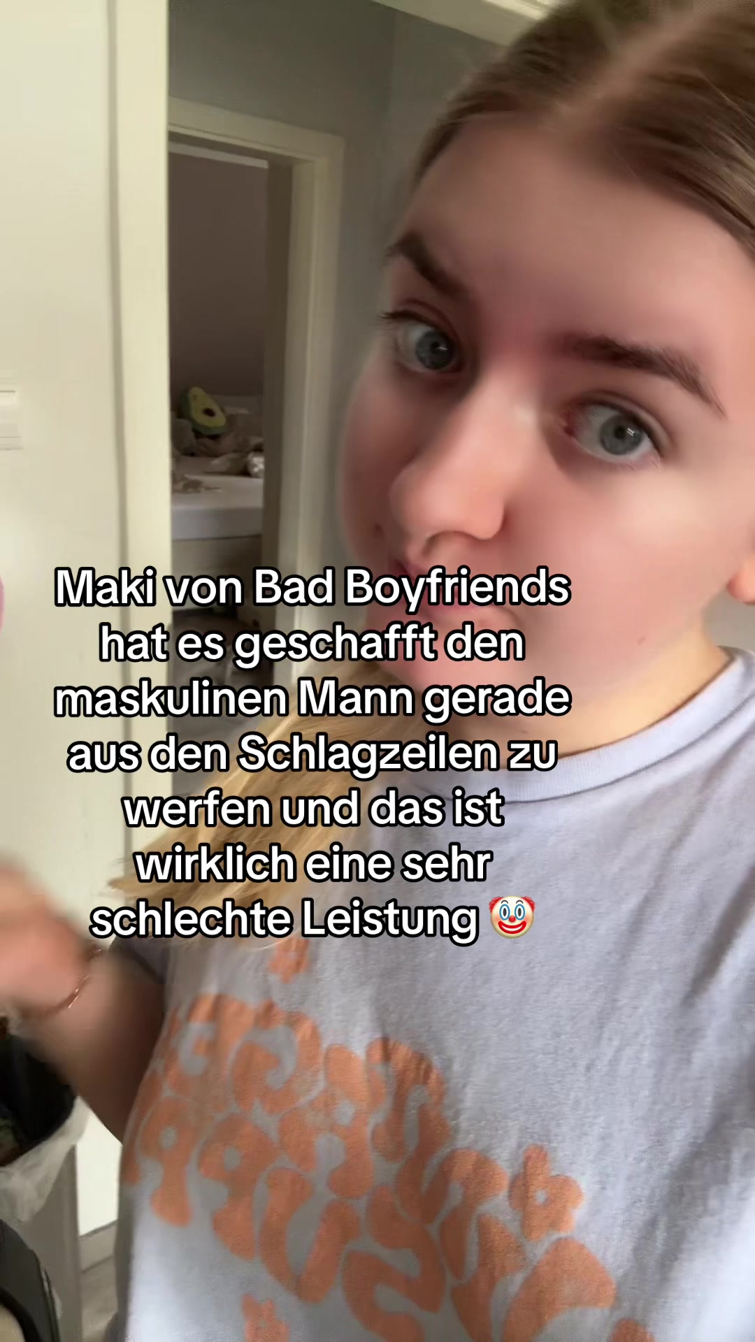 @juliatrashlife