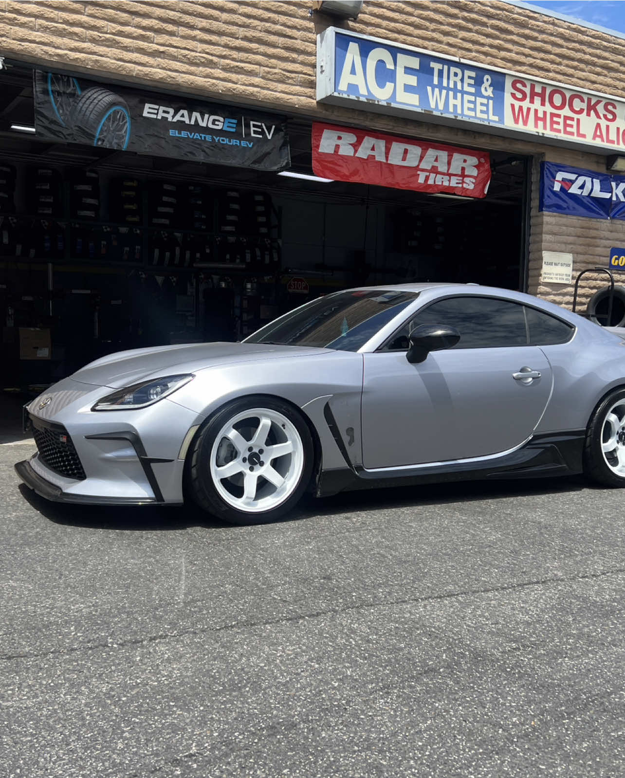 @Ace Tire Sunnyvale