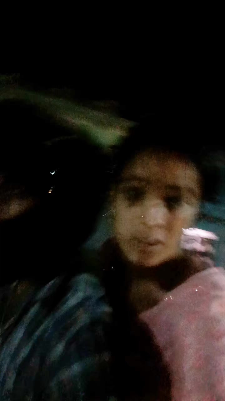 @Roshani (Light ❤️❤️❤️❤️)
