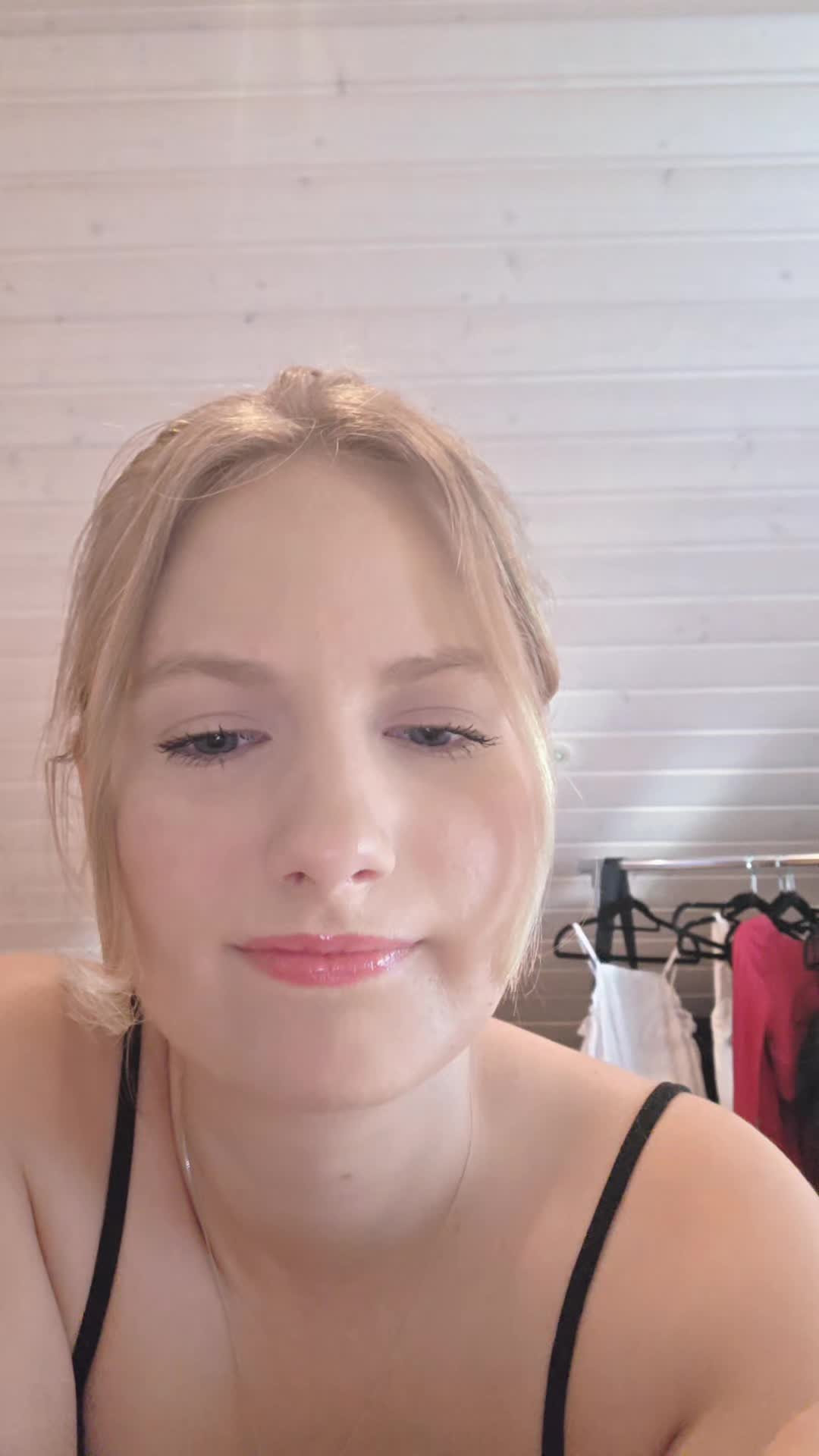 @Jenni