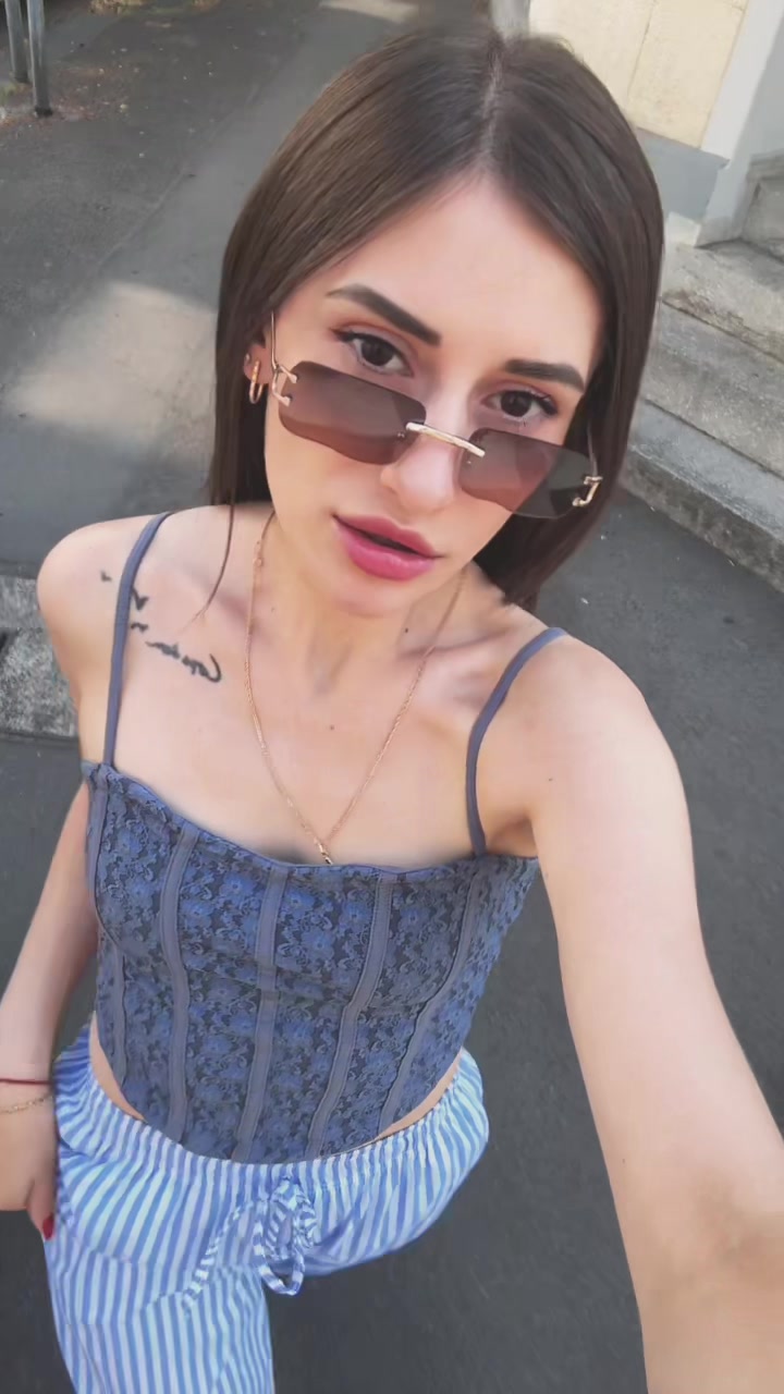 @Elena_Novychenko