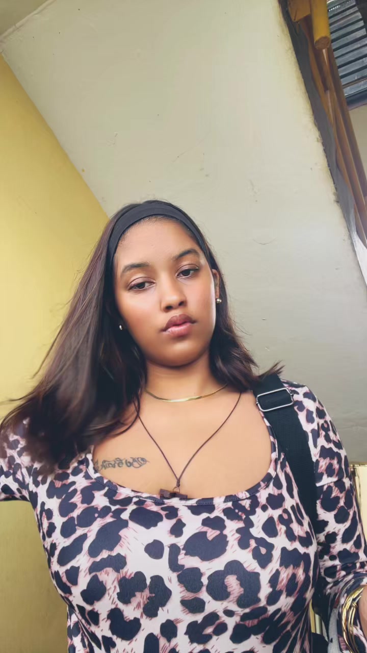 @Gwen. Gla.e🇲🇺