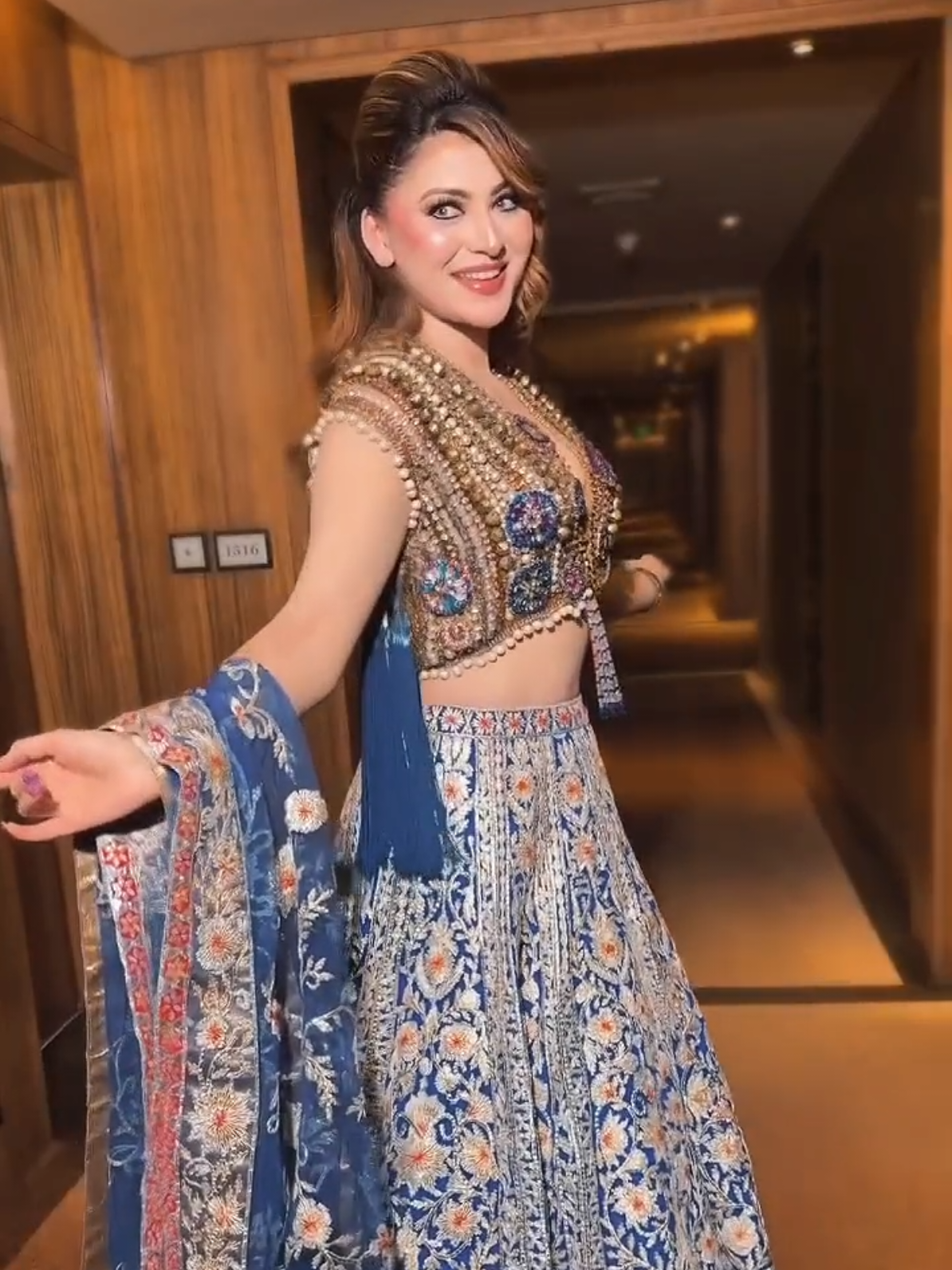 @Urvashi Rautela