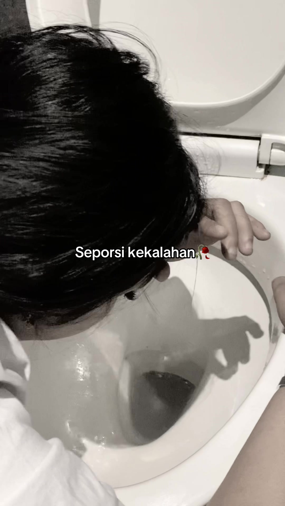 @dellaadell