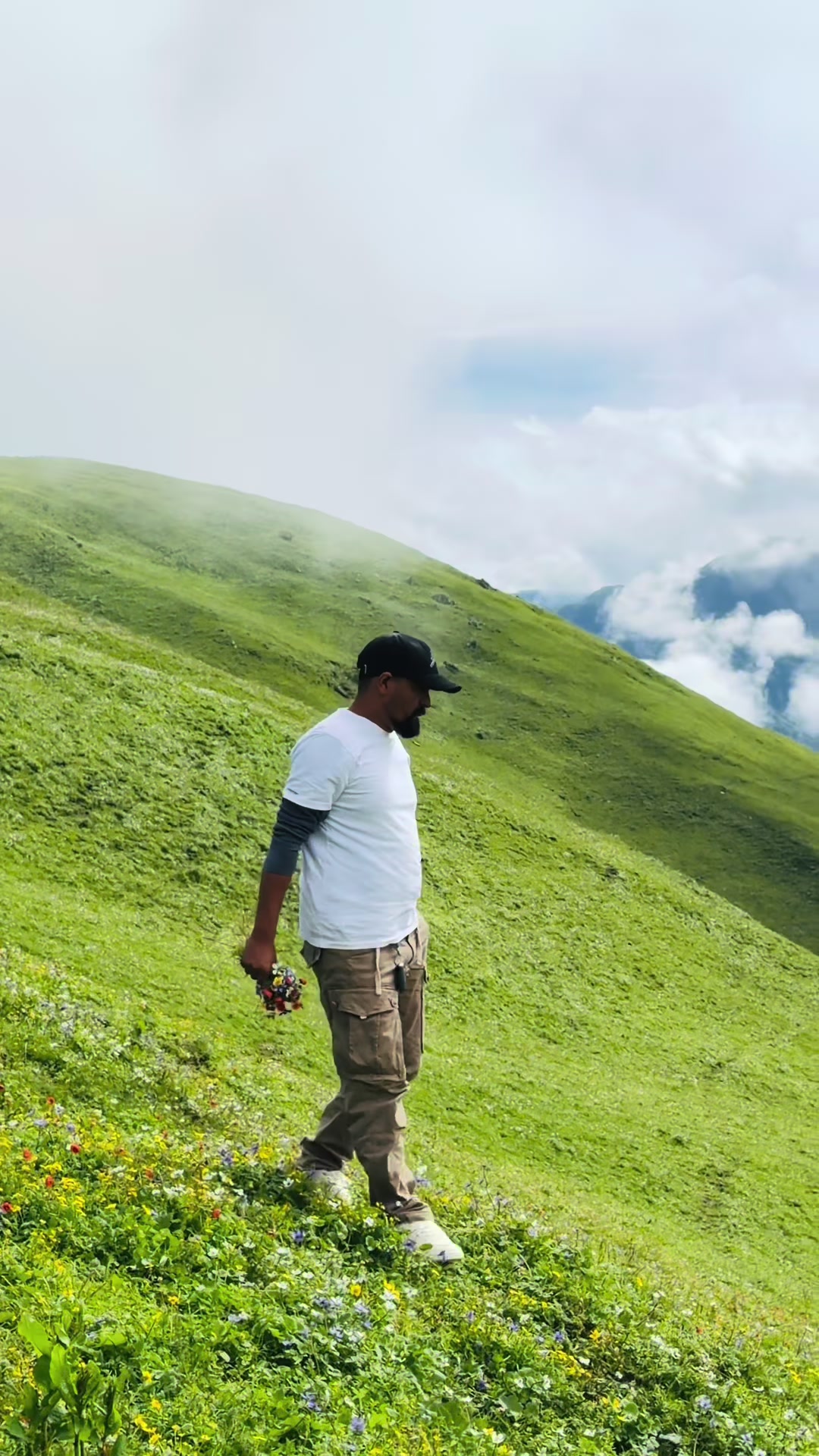 @OleeVlogs🇳🇵