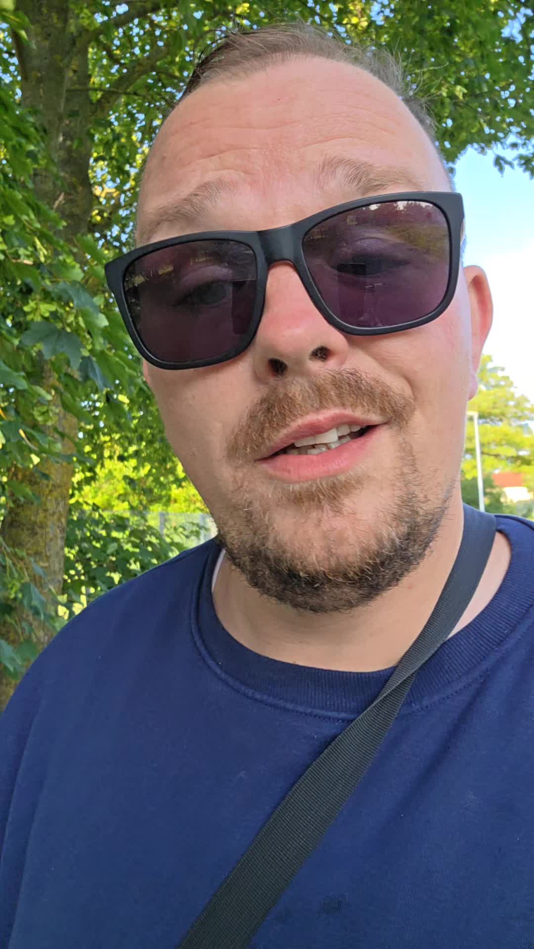@Dr_Foerster👮🏻&zwj;♂️🐝🍯