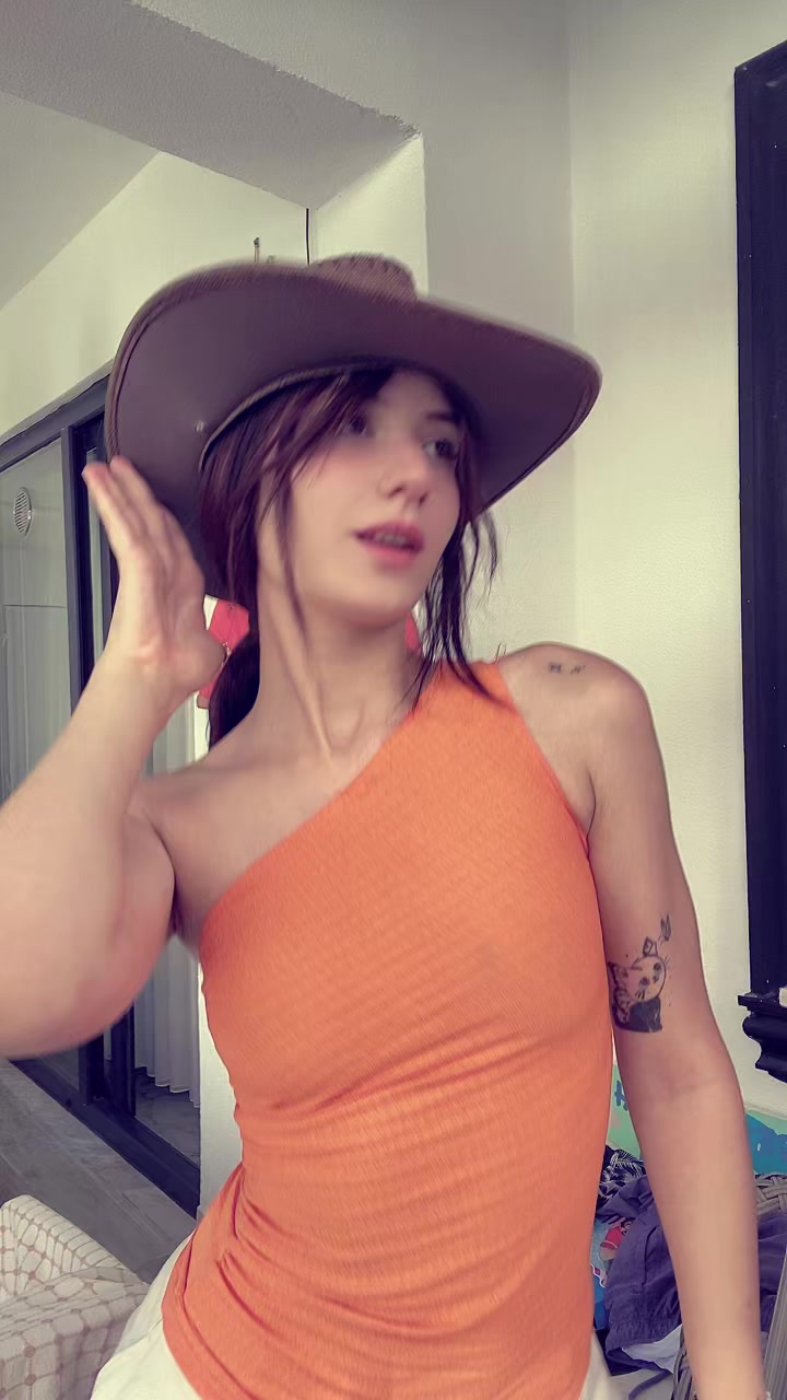 @denssssssya