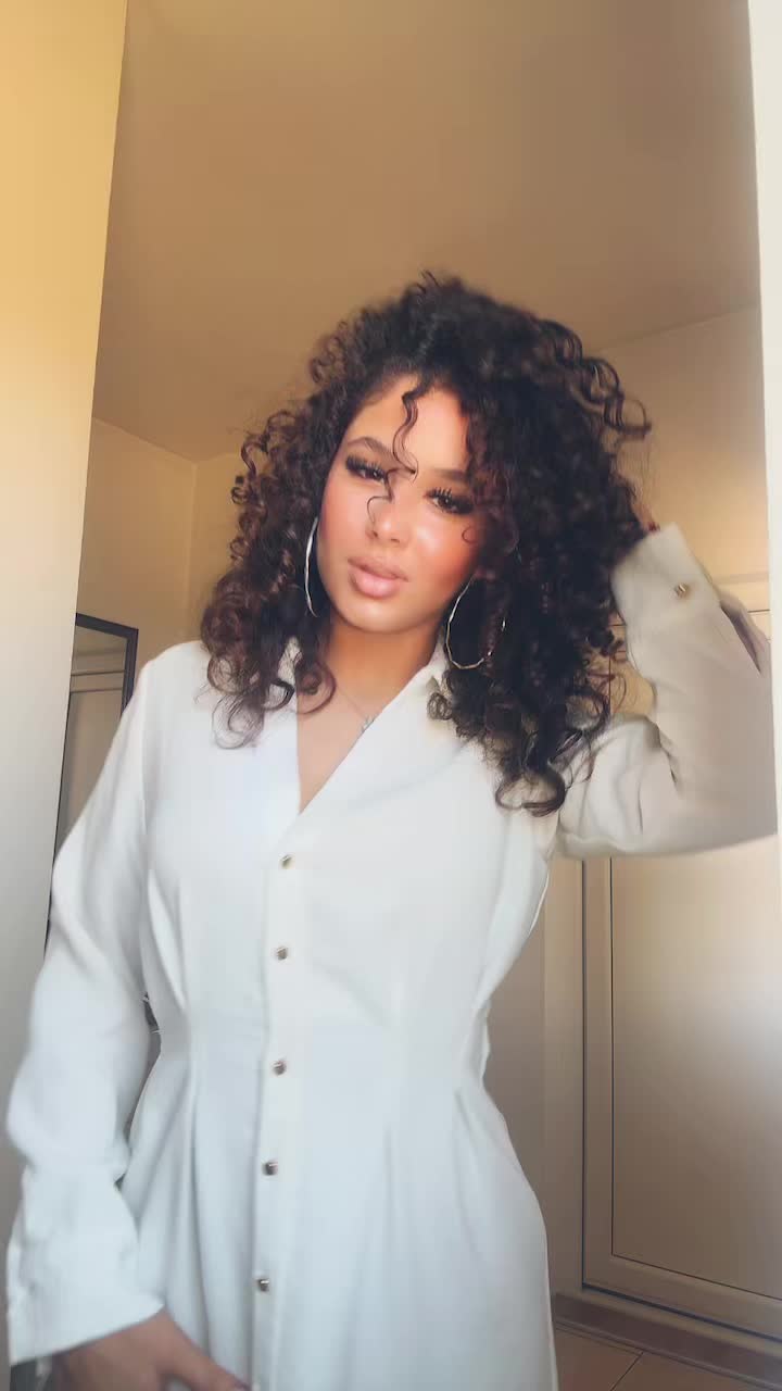 @𝒮
