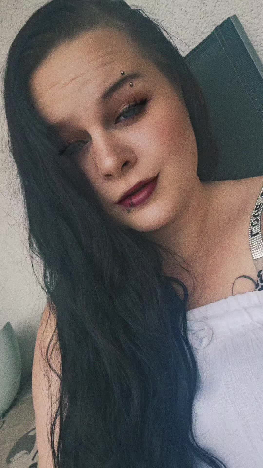 @Single_Girl28