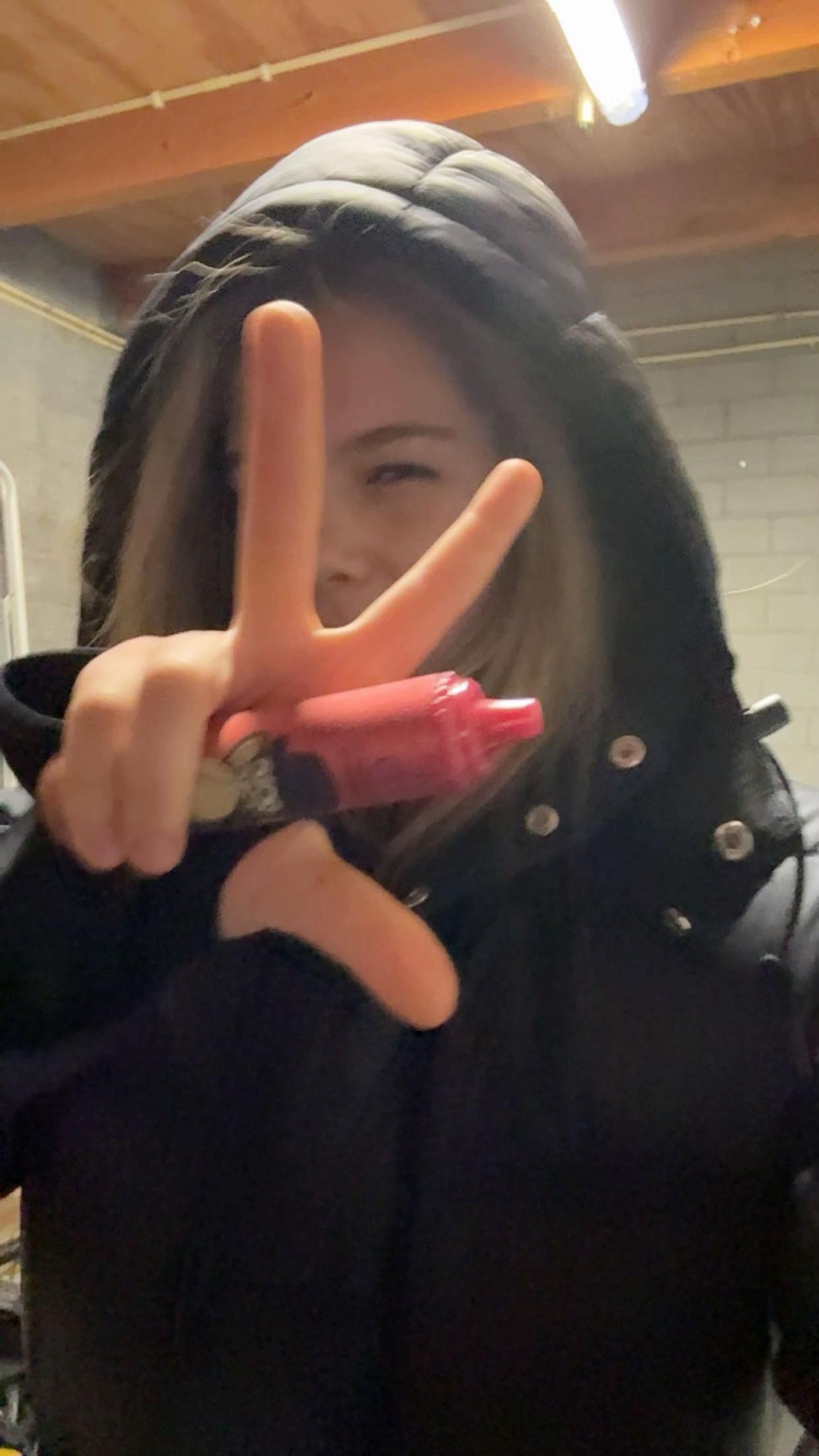 @️