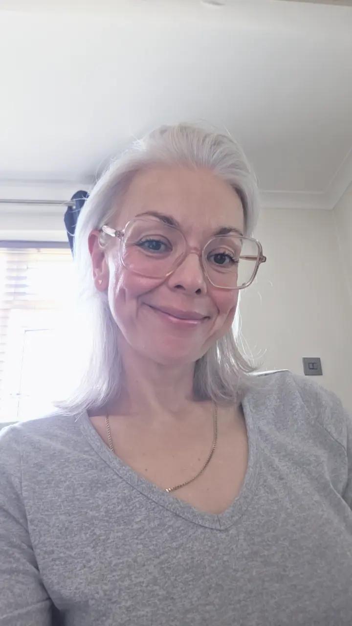 @Tina-Obese Woman in Remission