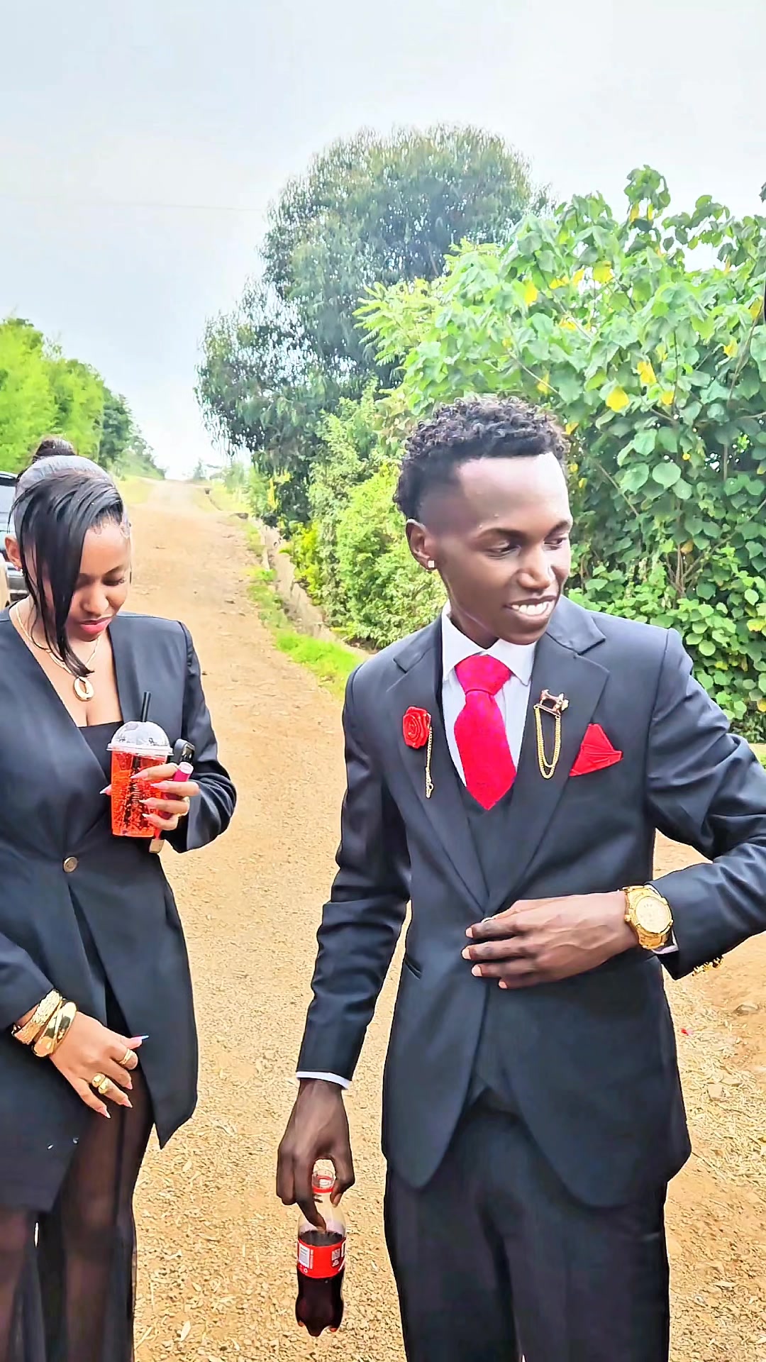 @Miss Ell funpage