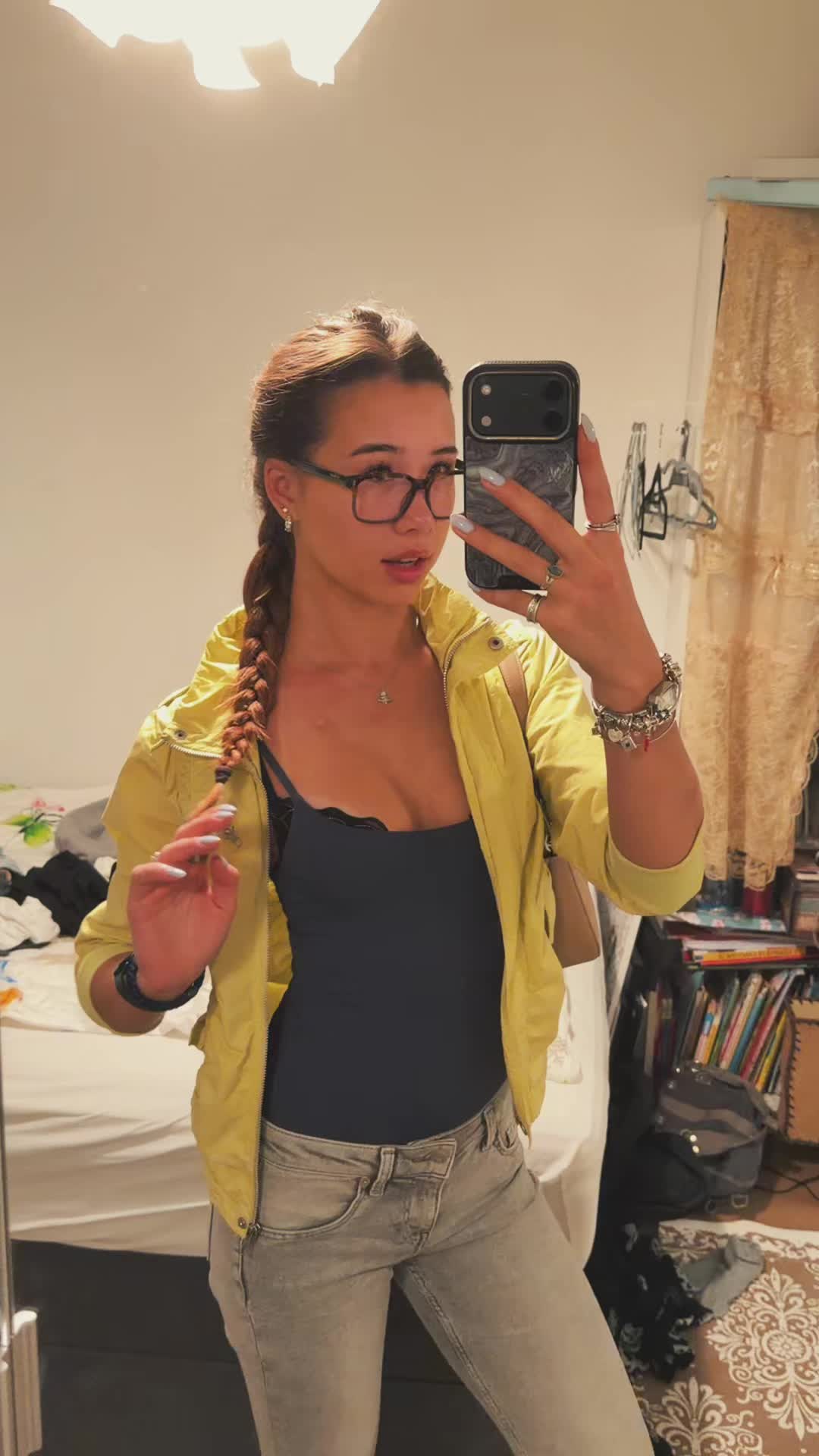 @aureliafr