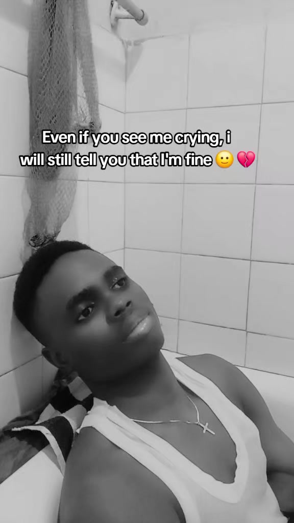 @BLEEDING SOUL💔😭🕊