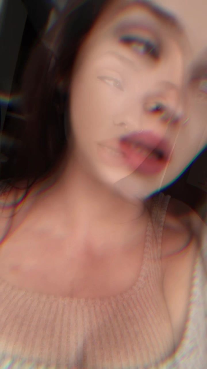 @★ 🎀𝓥𝓪𝓷𝔂🎀 ★