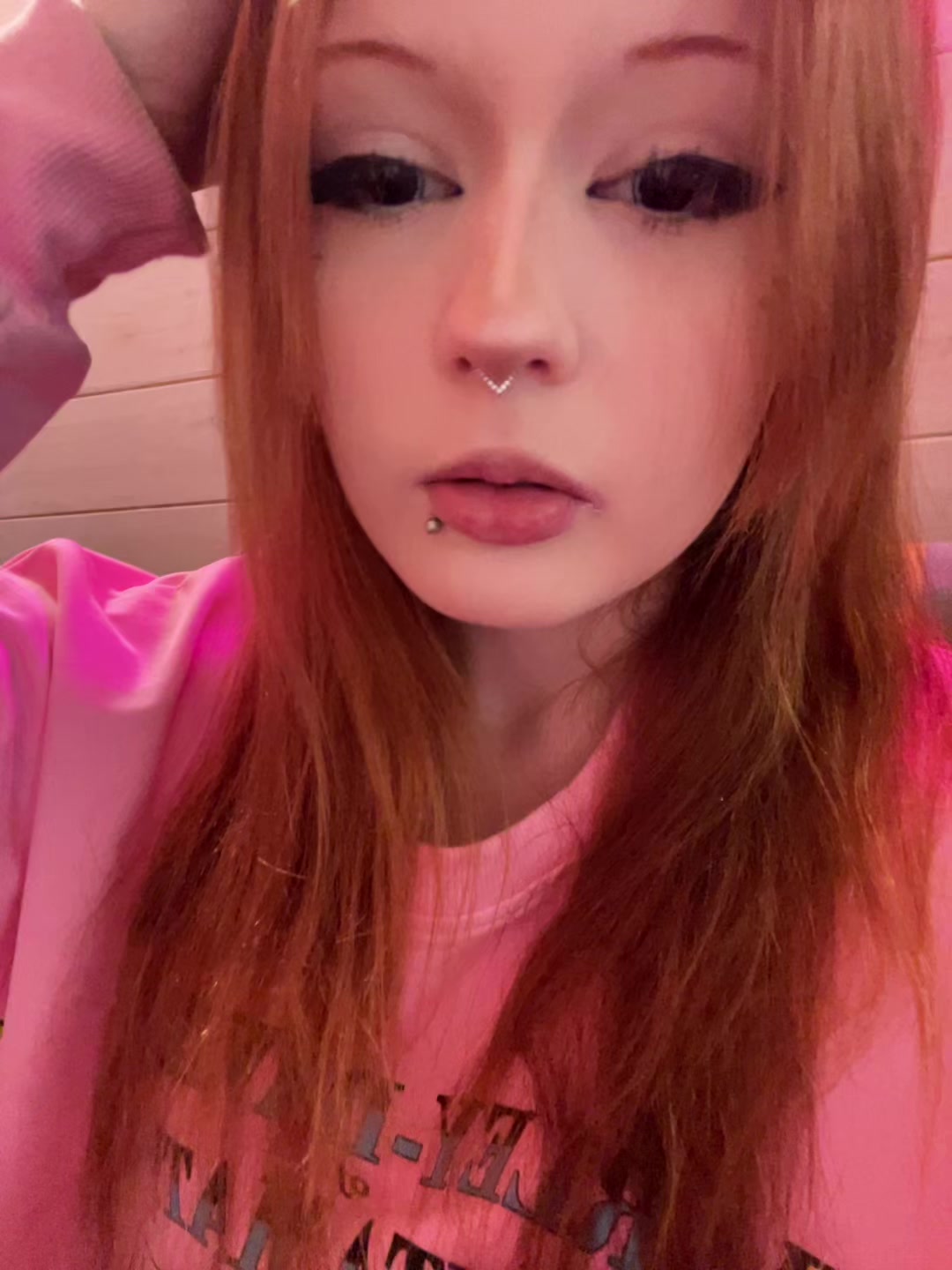 @Ешкаа
