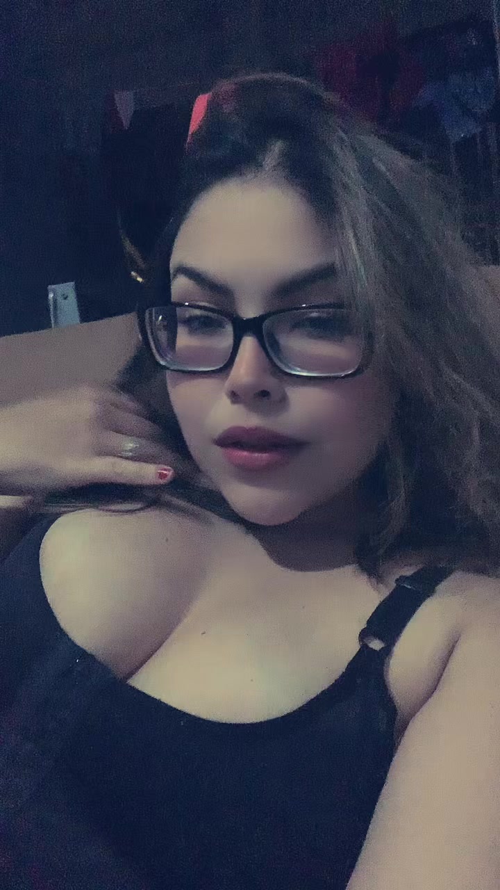 @&Acirc;ngela Martins