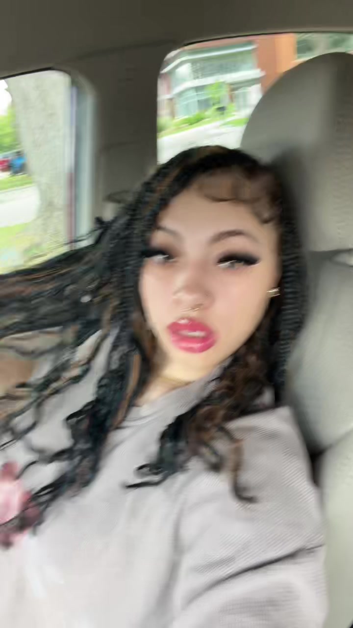 @layaaa