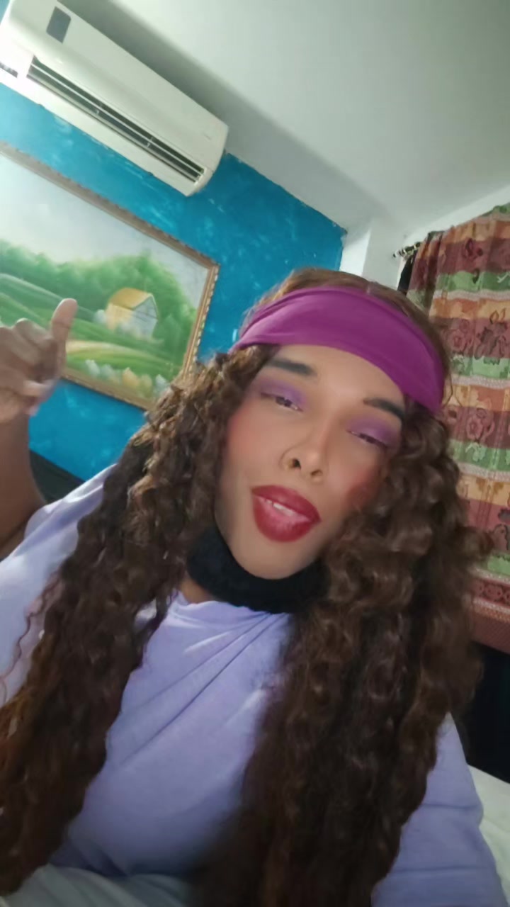 @LatraviesaOficial