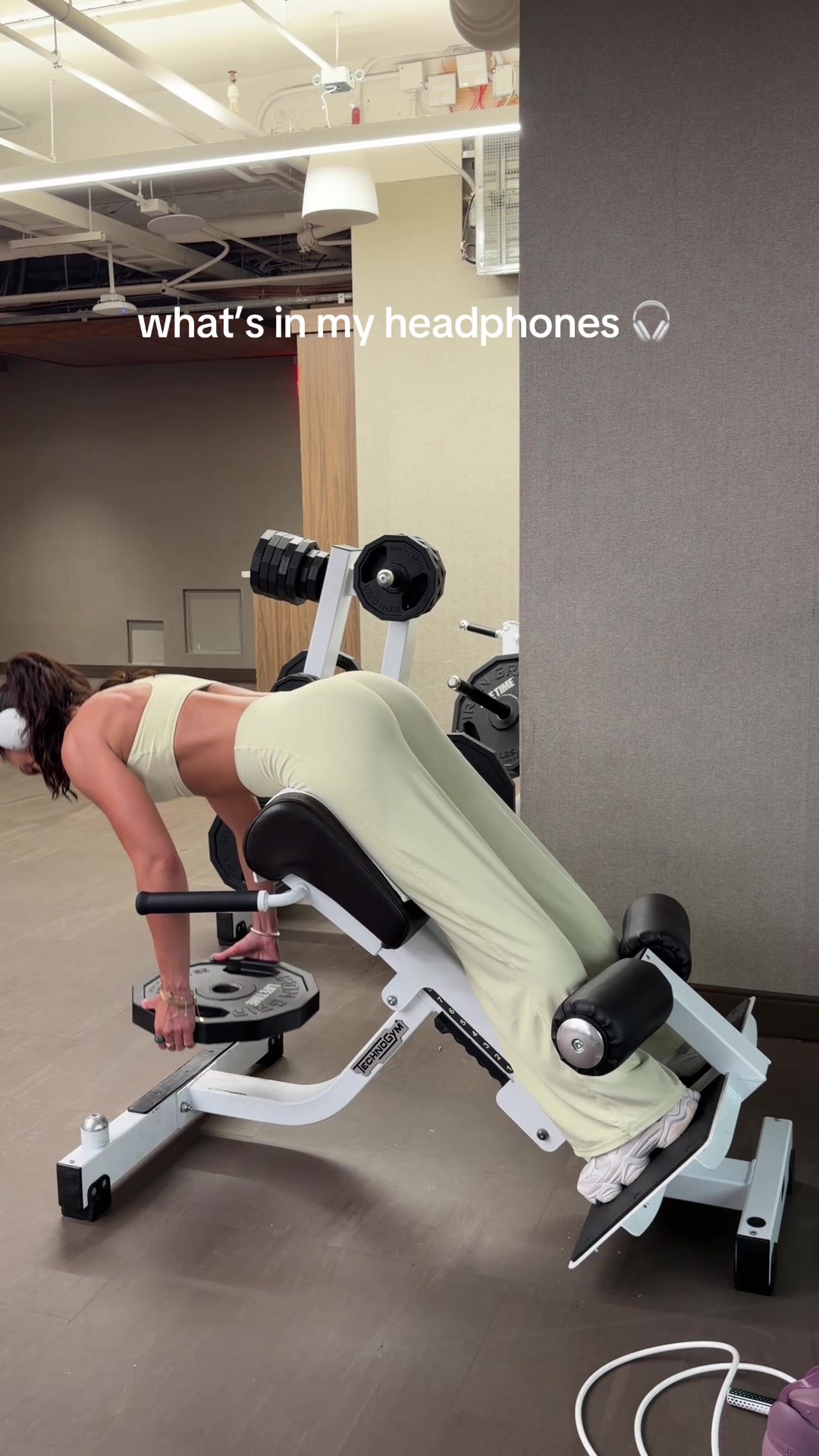 @alanacalviello