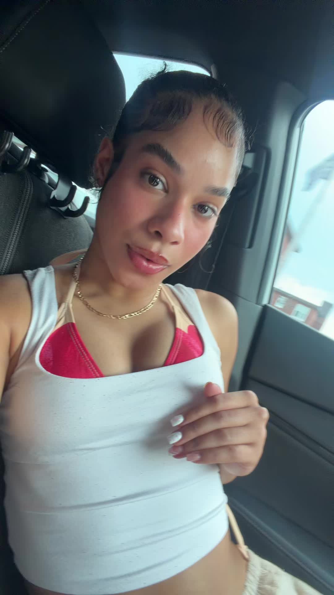 @Nahiara 🍓