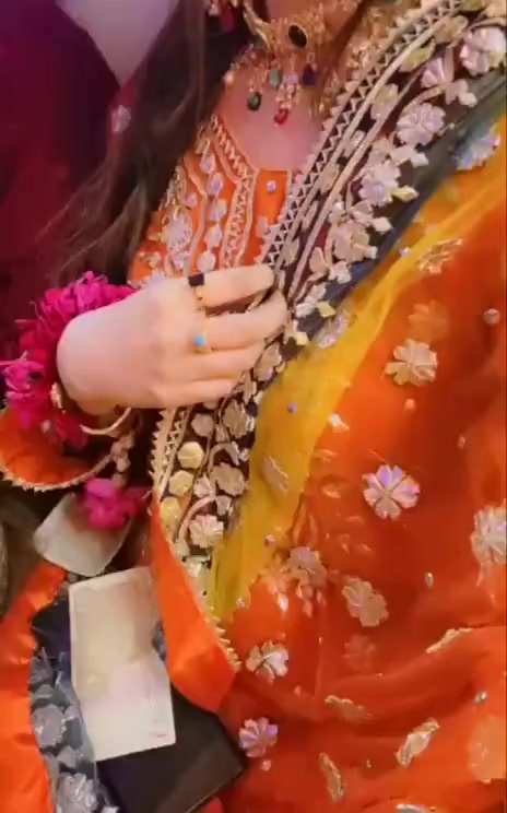 @Cute pathaniiiii