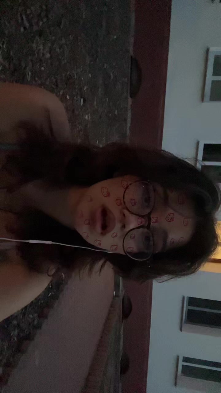 @zoeyy:3