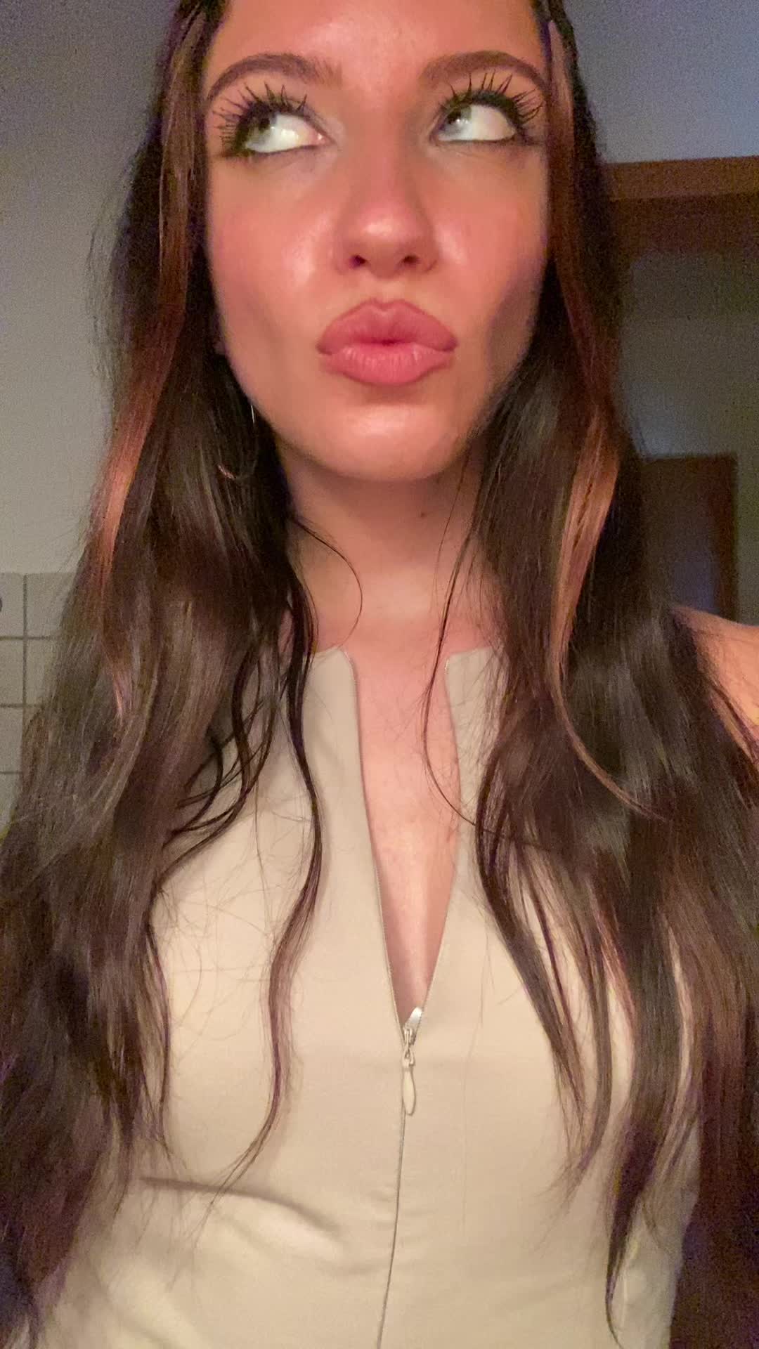 @Lena