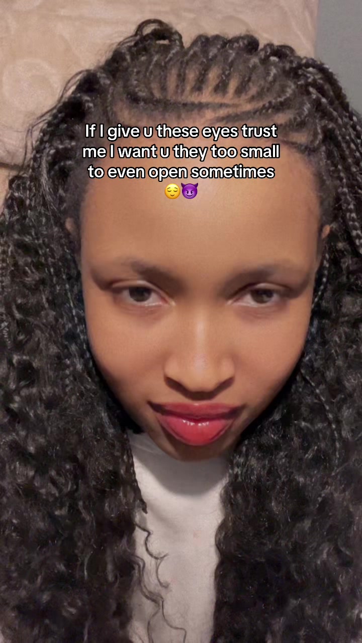 @queensalute_