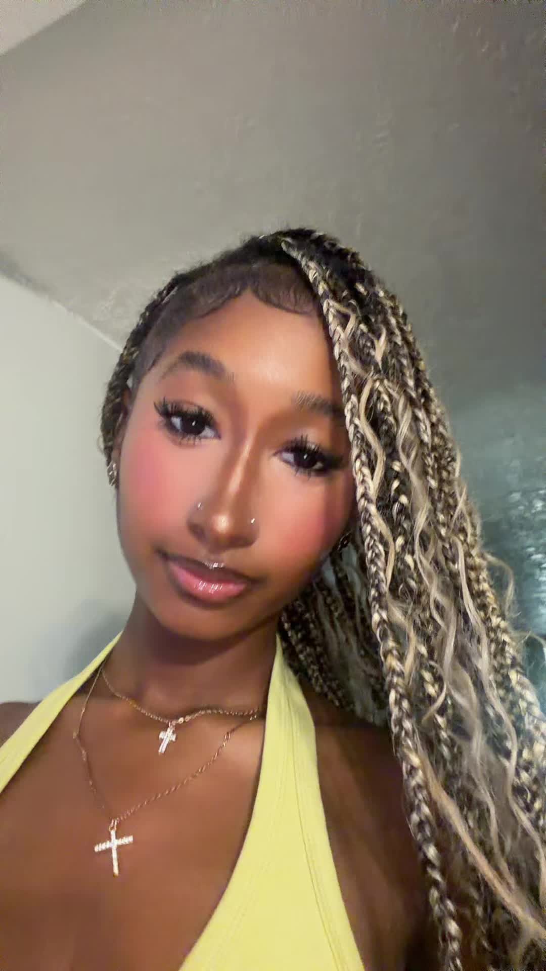 @somegirlnamedleyia